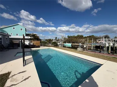 ELLENTON FL Home