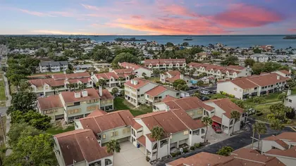 DUNEDIN FL Home