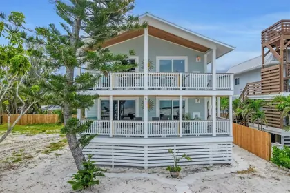 ENGLEWOOD FL Home