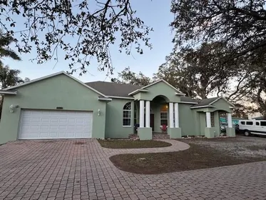LARGO FL Home