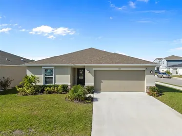 AUBURNDALE FL Home