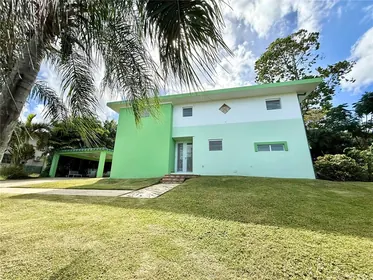 LUQUILLO PR Home