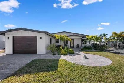 HOLMES BEACH FL Home
