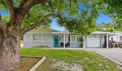HOLIDAY FL Home
