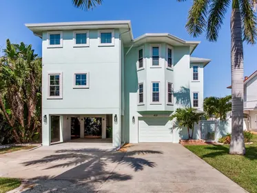 MADEIRA BEACH FL Home