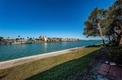 SOUTH PASADENA FL Home