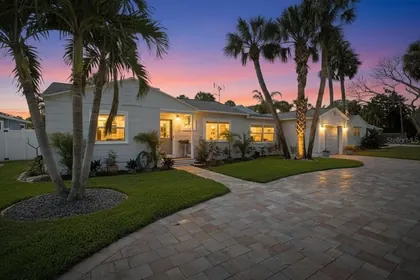 ST PETE BEACH FL Home