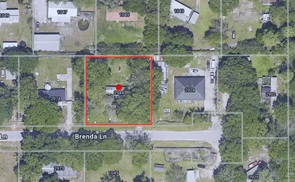 AUBURNDALE FL Property