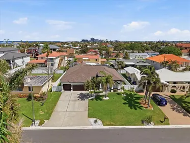 BELLEAIR BEACH FL Home