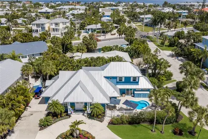 HOLMES BEACH FL Home