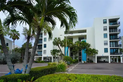 INDIAN SHORES FL Home