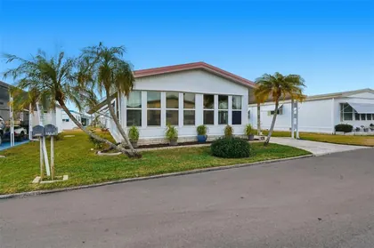 HOLIDAY FL Home