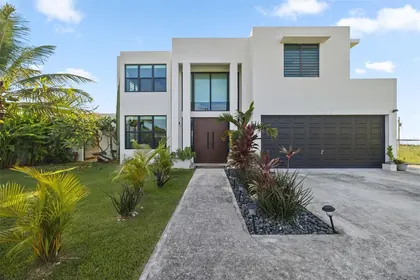 ISABELA PR Home