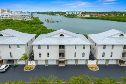 INDIAN SHORES FL Home