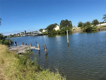 APOLLO BEACH FL Property
