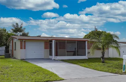 HOLIDAY FL Home