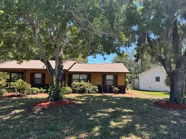 LEESBURG FL Home