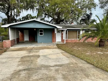 LEESBURG FL Home