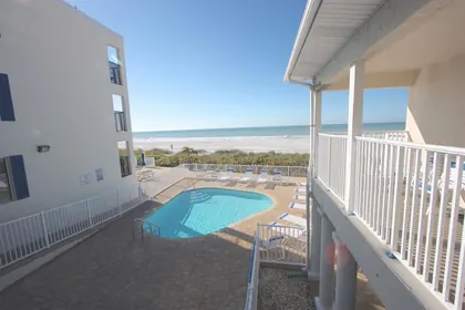 BELLEAIR BEACH FL Home