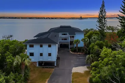 ELLENTON FL Home