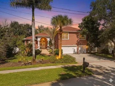 TARPON SPRINGS FL Home