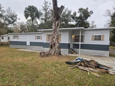 CHRISTMAS FL Home