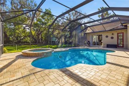 LITHIA FL Home