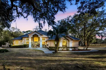 DE LEON SPRINGS FL Home