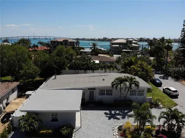 ST PETE BEACH FL Home