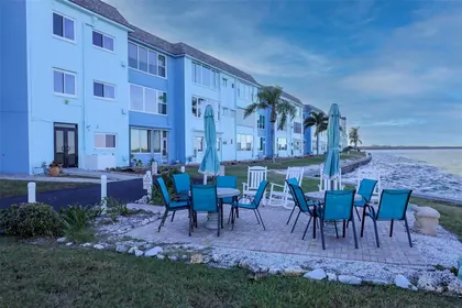 DUNEDIN FL Home