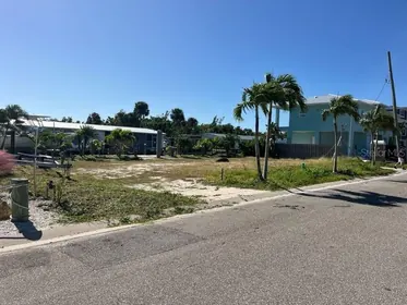 LONGBOAT KEY FL Property