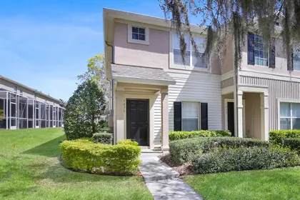 LITHIA FL Home