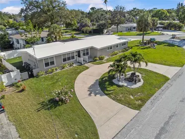 BELLEAIR FL Home