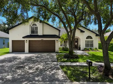 LITHIA FL Home