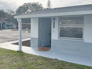 HOLIDAY FL Home
