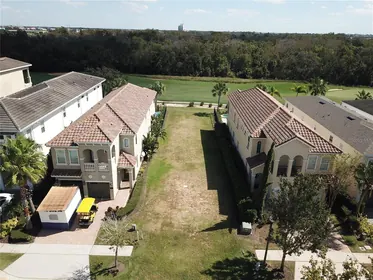 REUNION FL Property