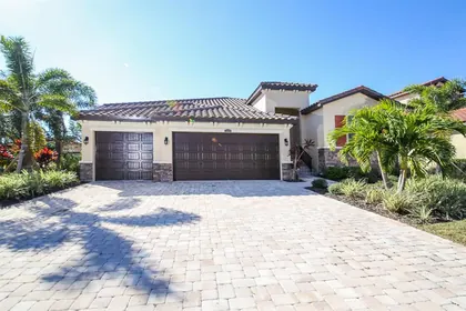 BRADENTON FL Home
