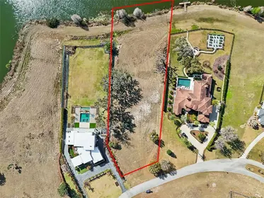 THONOTOSASSA FL Property