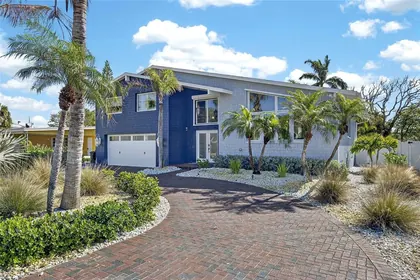 BELLEAIR BEACH FL Home