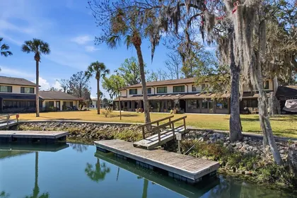 CRYSTAL RIVER FL Home