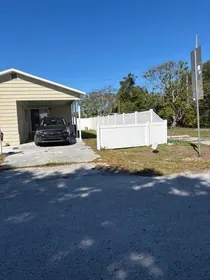 HOLIDAY FL Home