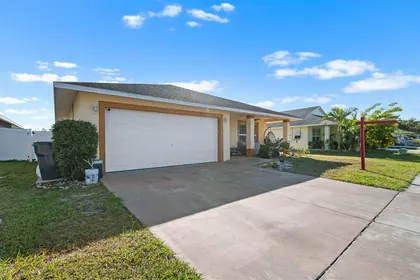 RUSKIN FL Home
