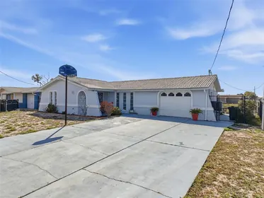 HUDSON FL Home