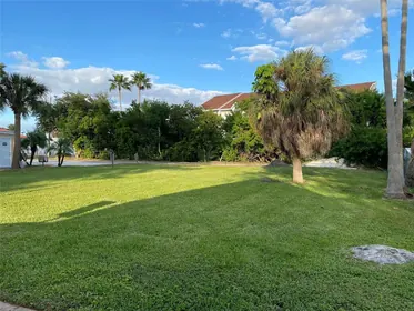 INDIAN SHORES FL Property