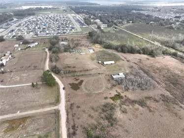 AUBURNDALE FL Property