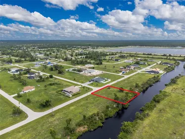 CAPE CORAL FL Property