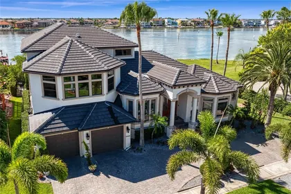 APOLLO BEACH FL Home