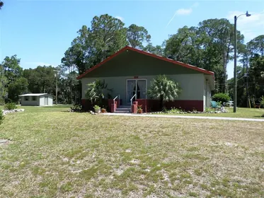 YANKEETOWN FL Property