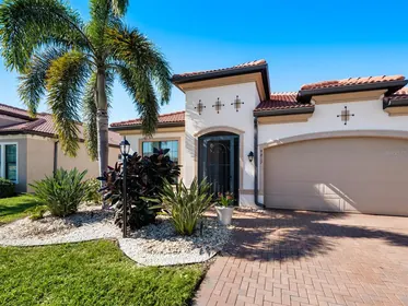 BRADENTON FL Home