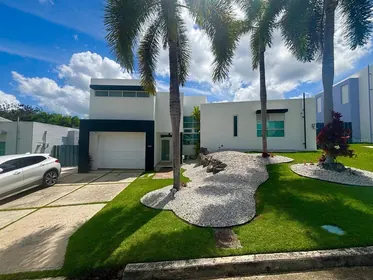 CAGUAS PR Home